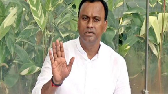 Komatireddy Rajgopal Reddy: మంత్రిని కాకపోతే ముఖ్యమంత్రిని అవుతా.. రాజగోపాల్ రెడ్డి సంచలన వ్యాఖ్యలు!