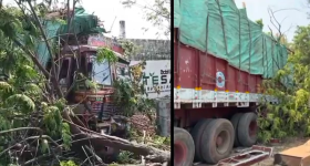 Lorry Accident: హుజూరాబాద్‌లో లారీ బీభత్సం.. డ్రైవర్‌కు ఫిట్స్ రావడంతో.. దుకాణాల్లోకి దూసుకెళ్లి