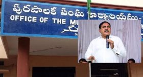 Thorrur: తొర్రూరు మున్సిపాలిటీపై గులాబీ జెండానే ఎగురుతుంది.. మాజీ మంత్రి ఎర్రబెల్లి ధీమా