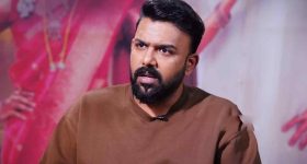 Tharun Bhascker: 100 కోట్ల సినిమాపై కన్నేసిన తరుణ్ భాస్కర్.. ప్రభాస్‌కే పోటీగా!