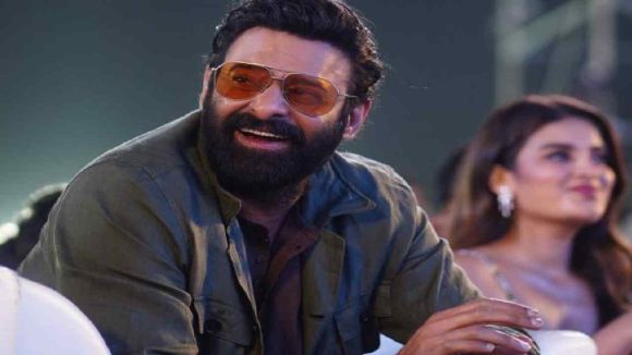 Prabhas: ప్రభాస్‌కు ఎవరైనా ఎక్కువ నచ్చితే.. ఈ ఖరీదైన గిఫ్ట్ ఇవ్వకుండా పంపించరట!