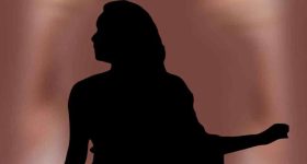 Kannada Actress: కన్నడ నటి వాష్ రూమ్ వీడియో కలకలం.. ఏమైందంటే..!