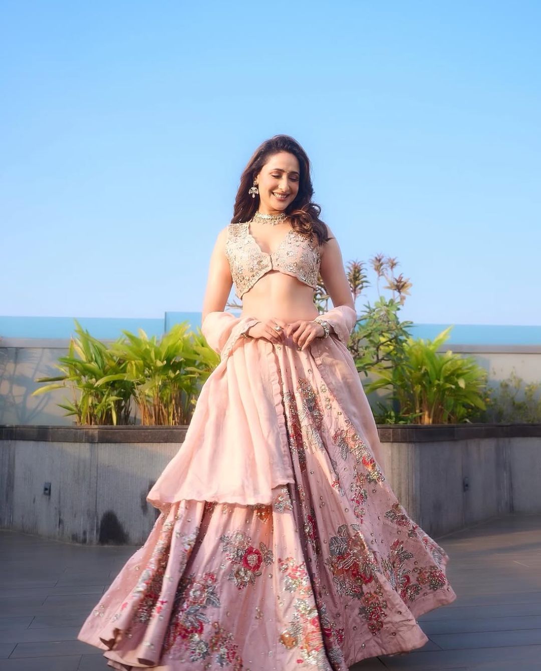 Pragya Jaiswal: వెడ్డింగ్ సీజన్ వేళ గిలిగింతలు పెడుతున్న ప్రజ్ఞా జైస్వాల్!