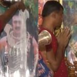Rajinikanth: శివరాత్రి ఎఫెక్ట్.. రజనీకాంత్ పోస్టర్ కు పాలాభిషేకం.. ప్రత్యేక పూజలు..