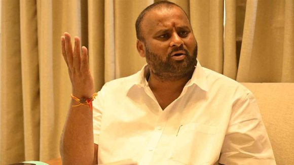 Ramprasad Reddy on YCP: అంబటి ఓ టిష్యూ పేపర్.. జగన్ వాడుకొని పాడేస్తాడు.. మంత్రి మండిపల్లి సంచలన వ్యాఖ్యలు