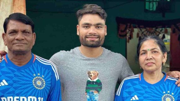Rinku Singh:  వెంటిలేటర్ పైన‌ తండ్రి..అర్ధాంతరంగా టీమిండియాను వీడిన రింకూ సింగ్