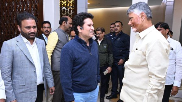 Delhi Airport: ఎయిర్‌పోర్టులో భేటీ.. సచిన్-చంద్రబాబు మధ్య ఏం జరిగింది?