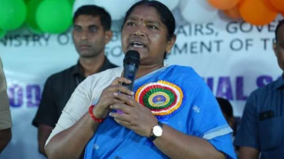 Minister Seethakka: గ్రామాల అభివృద్ధిలో సర్పంచులదే కీలకపాత్ర.. మంత్రి సీతక్క కీలక వ్యాఖ్యలు