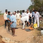 Madapur Village: మాట తప్పని సర్పంచ్.. గ్రామంలో రూ.20 లక్షలతో సీసీ రోడ్డు పనుల ప్రారంభం