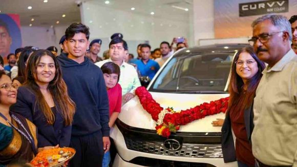 Vaibhav Suryavanshi Car: డ్రైవింగ్ లైసెన్స్ లేని వైభవ్ సూర్యవంశీకి టాటా మోటార్స్ కారు..ధ‌ర‌, ఫీచ‌ర్స్ ఇవే