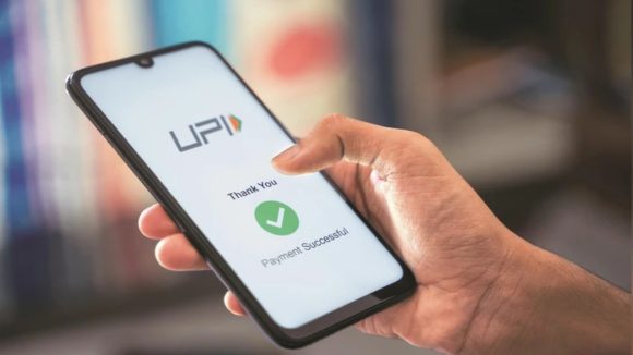 UPI Payments: యూపీఐ యాప్ లో వేరే ఖాతాకు డబ్బులు కొట్టేశారా?.. ఇలా చేస్తే తిరిగొస్తాయ్