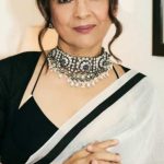 Neena Gupta: డైరెక్టర్ అసభ్య ప్రవర్తన..డబ్బు కోసమే భరించానంటూ నటి ఎమోషనల్..