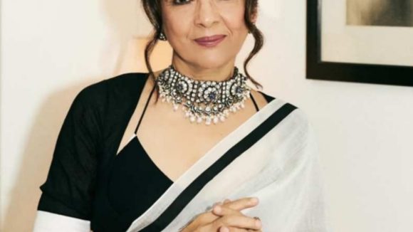 Neena Gupta: డైరెక్టర్ అసభ్య ప్రవర్తన..డబ్బు కోసమే భరించానంటూ నటి ఎమోషనల్..