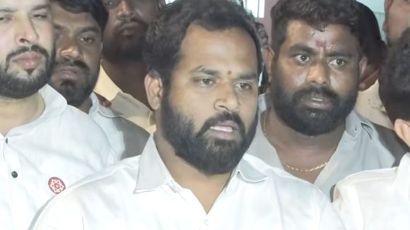 Arava Sridhar: కమిటీకి ఆధారాలు సమర్పించాను.. త్వరలోనే అన్ని నిజాలు బయటపెడతా: రైల్వేకోడూరు ఎమ్మెల్యే