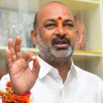 Bandi Sanjay Kumar: హిందీ ఏ భాషకూ ప్రత్యామ్నాయం కాదు.. జాతీయ ఐక్యతకు బలమైన వారధి: బండి సంజయ్