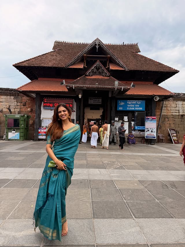Malavika Mohanan (Source / Instagram) Malavika Mohanan Photo Gallery