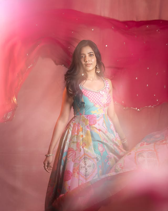 Shivani Nagaram photo Gallery