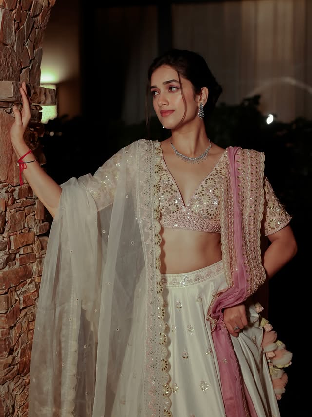 Bhagyasri Borse photo Gallery