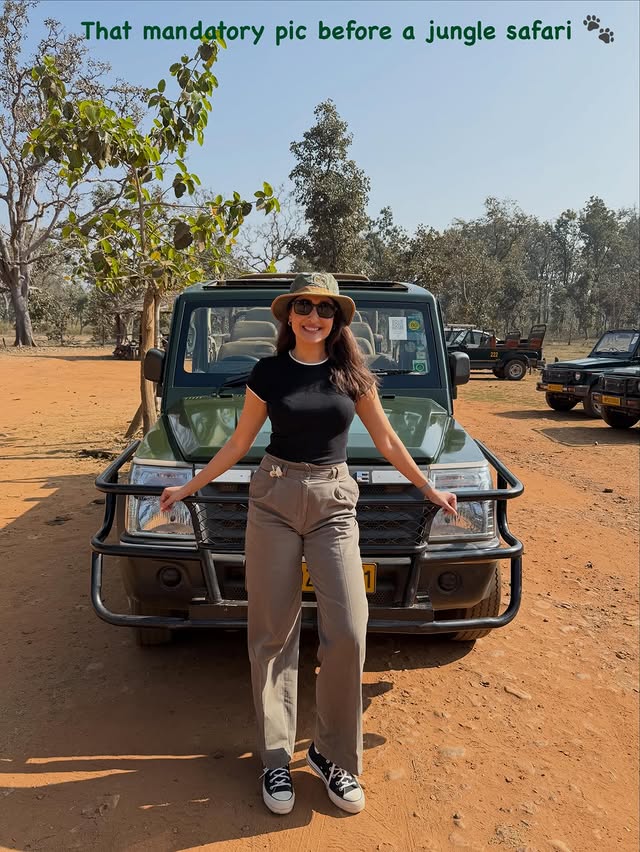 Pragya Jaiswal Photo Gallery