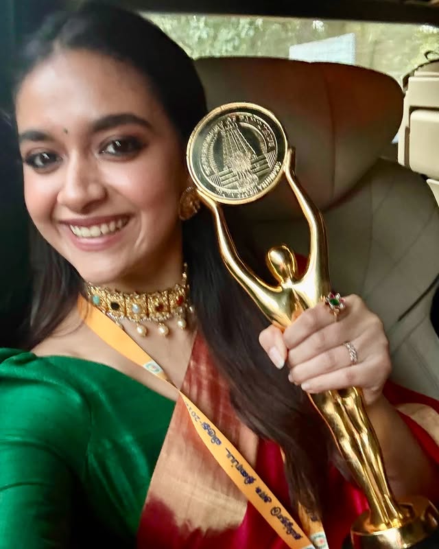 Keerthi Suresh photo Gallery