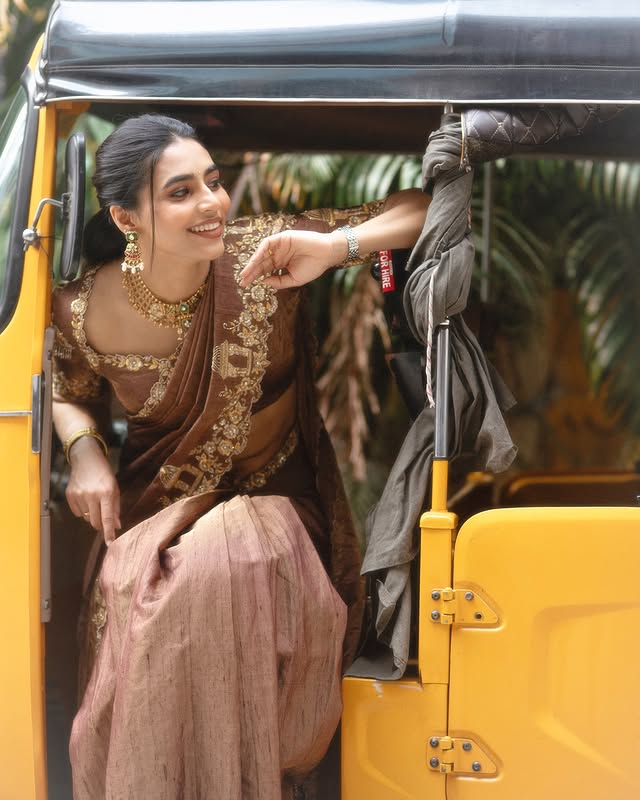 Sapthami Gowda photo gallery