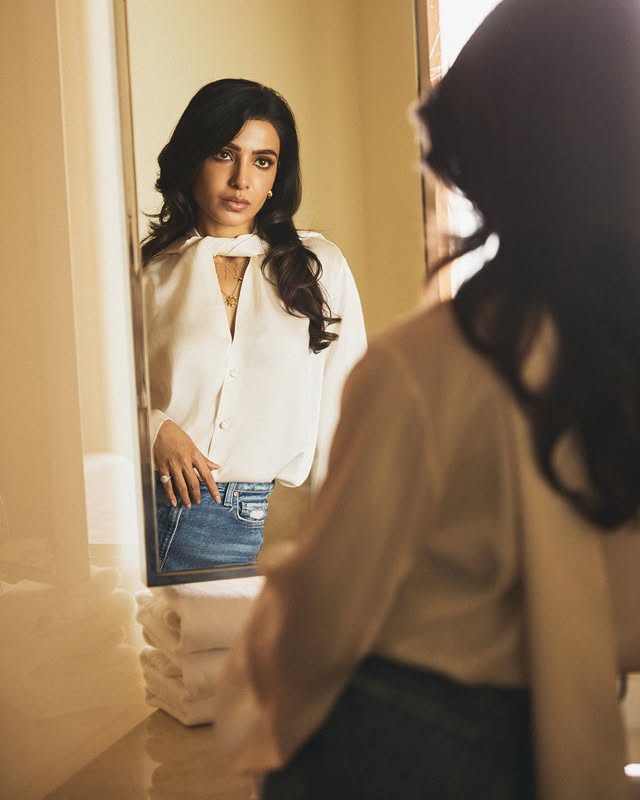 Samantha ( Source / Instagram) Samantha photo Gallery