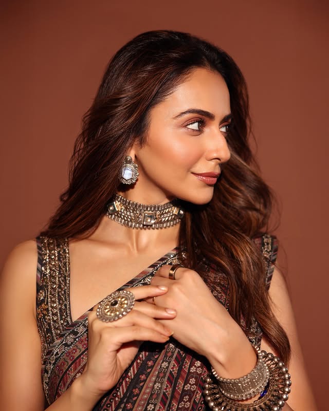 Rakul Preeth Singh Photo Gallery