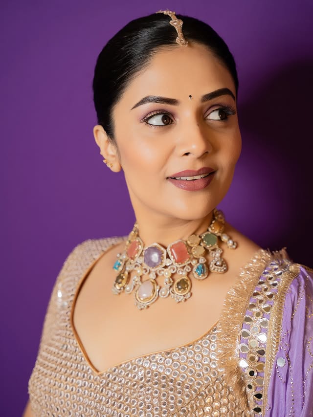Sreemukhi (Source /Instagram) Sreemukhi Photo Gallery
