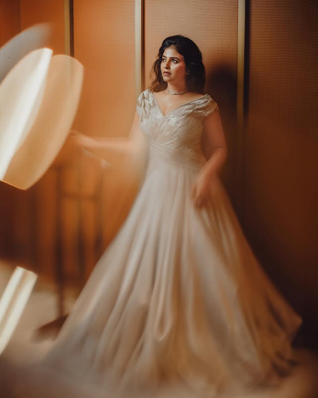 Anjali ( Source / Instagram) Anjali Photo gallery