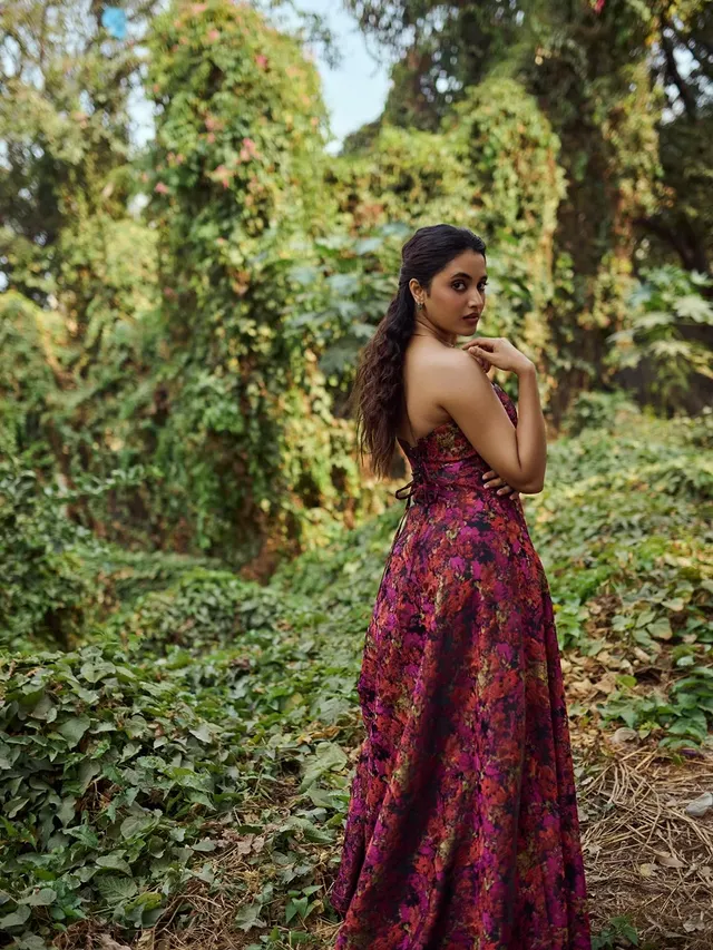Priyanka Mohan Photo Gallery