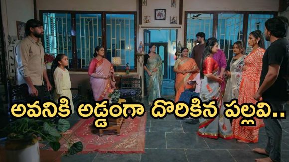Intinti Ramayanam Today Episode: తండ్రి కోసం కొడుకులు ప్రయత్నాలు.. రాజేంద్రను చంపేందుకు ప్లాన్..పల్లవి పై అవనికి అనుమానం..