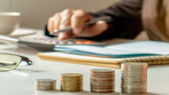 GEN Z Investment: జెన్ జడ్ మొదటి పెట్టుబడి ఎందులో.. బీమా, సేవింగ్స్ లేదా ఇన్వెస్ట్మెంట్?