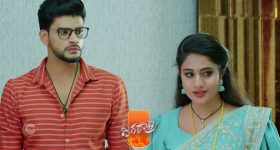 Illu Illaalu Pillalu Sreevalli : 'ఇల్లు ఇల్లాలు పిల్లలు' శ్రీవల్లి ఆస్తులు.. ఒక్క రోజుకు రెమ్యూనరేషన్..?