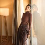 Kalyani priyadarshan: స్కిన్ టైట్ డ్రెస్ లో టెంప్ట్ చేస్తున్న కళ్యాణి.. ఎంత క్యూట్ గా ఉందో..