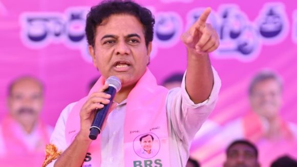 KTR: కేసీఆర్ విచారణ ఒక డైవర్షన్ సీరియల్.. రేవంత్ రెడ్డికి కేటీఆర్ ఘాటు కౌంటర్!