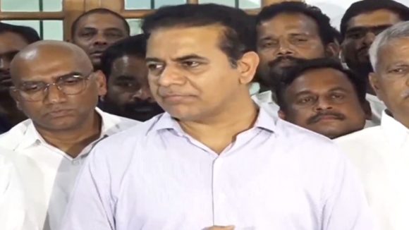 KTR: కాంగ్రెస్ రెండేళ్ల పాలన.. ప్రజల దృష్టి మళ్లించడమే లక్ష్యం.. కేసీఆర్ విచారణపై కేటీఆర్ ఘాటు స్పందన.. 