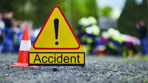 Road Accident: తిరుమల ఘాట్ రోడ్డులో ప్రమాదం.. అదుపుతప్పిన బైక్.. ఒకరు మృతి, మరొకరి పరిస్థితి విషమం