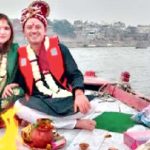 Varanasi Wedding: ఏడు సముద్రాలు దాటి… ఏడడుగుల బంధంలోకి.. కాశీలో గంగమ్మ అలలపై మెక్సికో జంట పడవ పెళ్లి