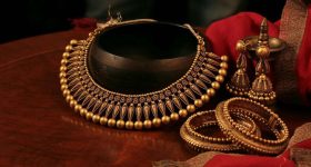 Gold Rate Dropped: భారీగా పడిపోయిన బంగారం, వెండి ధర.. ఈరోజు రేట్ ఎంతంటే?