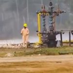ONGC Gas Leak: కోనసీమ జిల్లాలో మరోసారి గ్యాస్ లీక్.. ప్రాణ భయంతో పరుగులు తీస్తున్న ప్రజలు