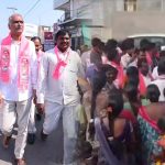 BRS Vs Congress: హరీశ్ రావును అడ్డుకున్న జనాలు.. చెప్పులతో కొట్టుకున్న బీఆర్ఎస్, కాంగ్రెస్ కార్యకర్తలు