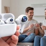 AirPods Pro Camera: చెవిలో కెమెరా.. ఎయిర్‌పాడ్స్ ప్రోలో షాకింగ్ ఫీచర్ తీసుకురానున్న ఆపిల్