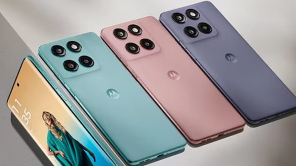 Motorola Edge Fusion: మోటోరోలా పాపులర్ ఫోన్ బడ్జెట్ వేరియంట్ లాంచ్.. ధర కేవలం రూ.19,999