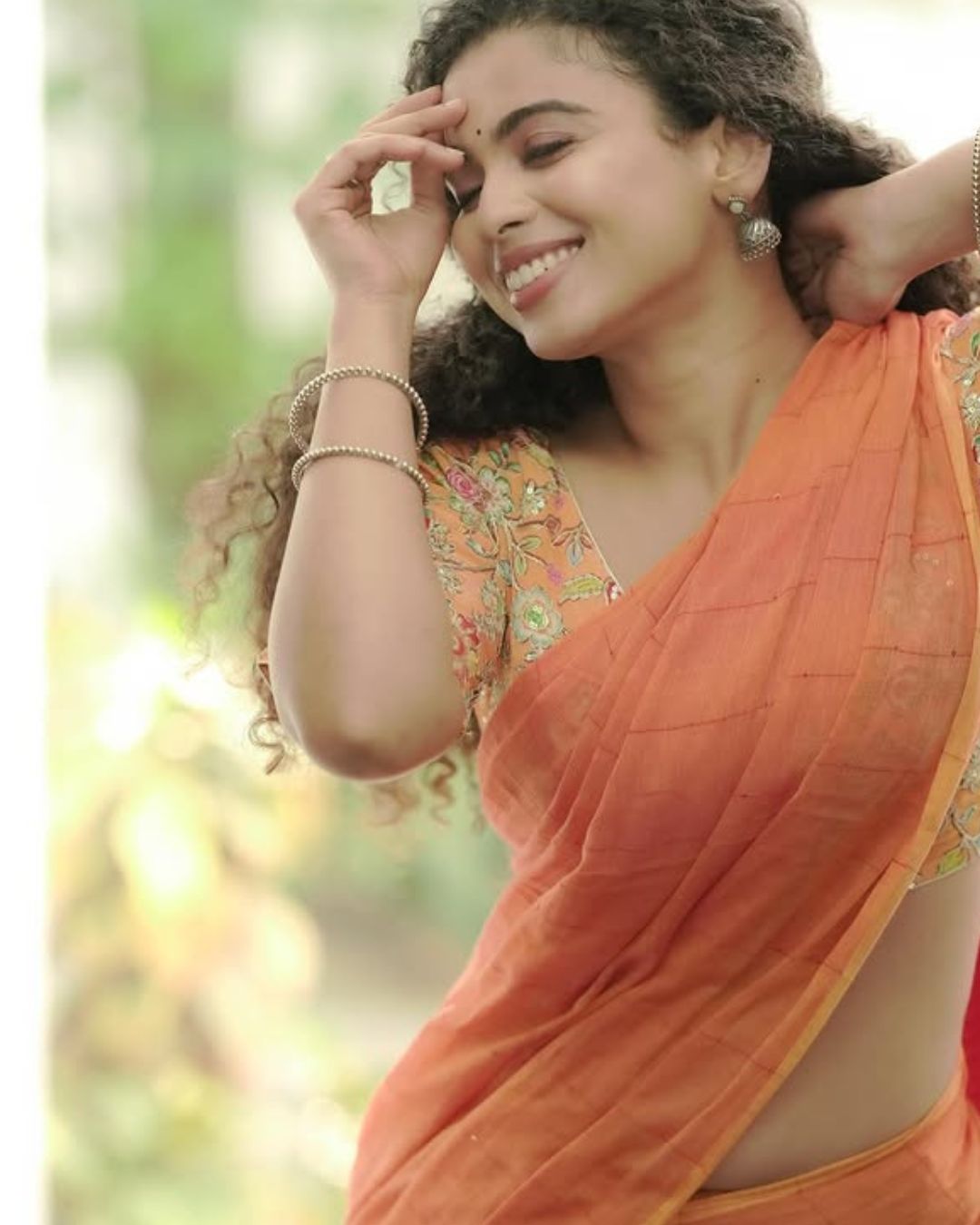 Padinekumar : నాజుకు నడుము అందాలతో  హార్ట్ బీట్ పెంచుతున్న బ్యూటీ.. ఏముంది మావ..