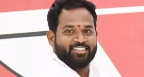 Arava Sridhar MLA: గంటకో వీడియో.. ఎమ్మెల్యేకు ముచ్చెమటలు.. వెలుగులోకి మ‌రో ఇద్ద‌రు మ‌హిళ‌ల‌ చాటింగ్స్