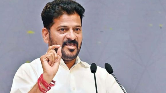 CM Revanth Reddy: గరం.. నరం.. బేశరం కావొద్దు.. నిబద్ధతతో పనిచేయాలని గ్రూప్-1 అధికారులకు సీఎం హితవు
