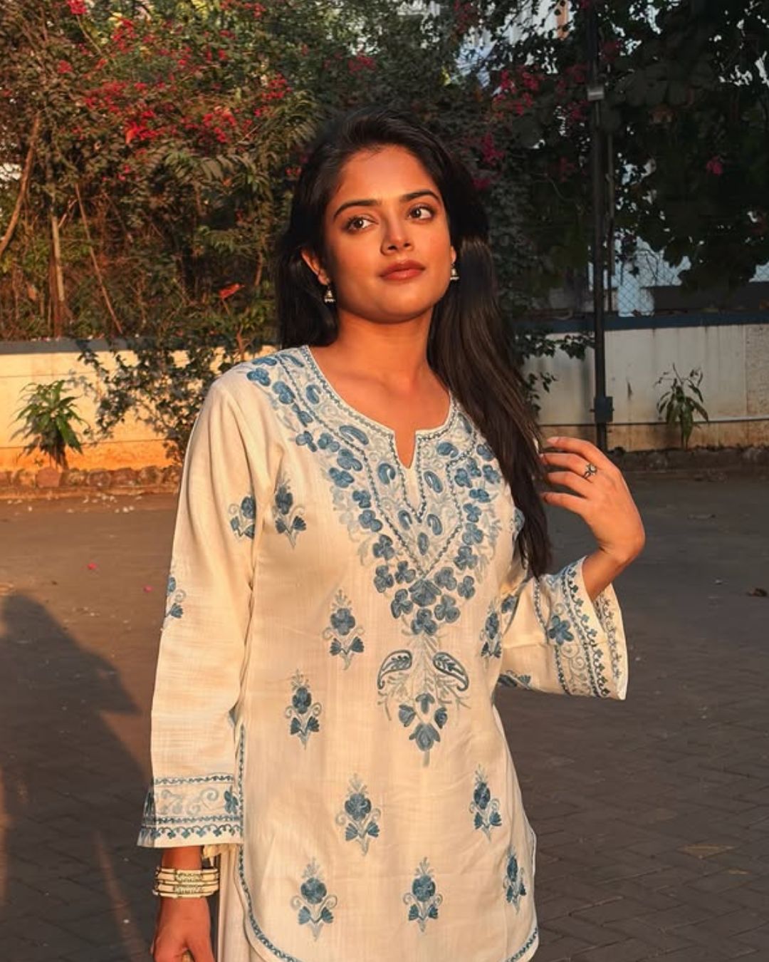 Riddi Kumar : ప్రభాస్ బ్యూటీ రిద్ది కుమార్ లుక్ అదిరిందిగా.. ఫోటోలు అదుర్స్..!