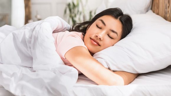 Sleep: నిద్ర నాణ్యతను పెంచే ప్రాచీన ఆయుర్వేద అలవాట్లు.. వీటితో బెస్ట్ రిజల్ట్