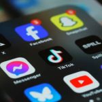 Social Media Age Limit: ఆస్ట్రేలియా బాటలో భారత్? సోషల్ మీడియా వినియోగంపై కేంద్రం కొత్త ప్లాన్!