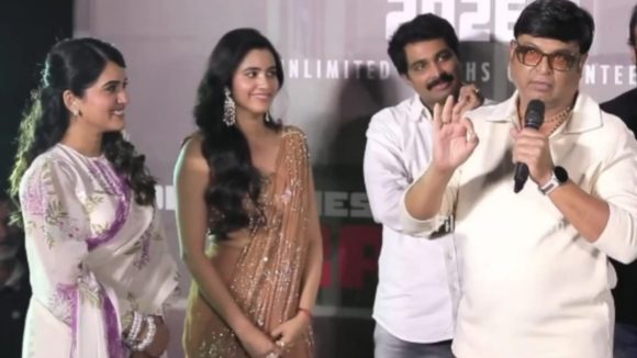 V.K Naresh: హాగ్ చేసుకుందామంటే చీరలు కట్టుకొచ్చారు.. హీరోయిన్ల పై నరేష్ బోల్డ్ కామెంట్స్!
